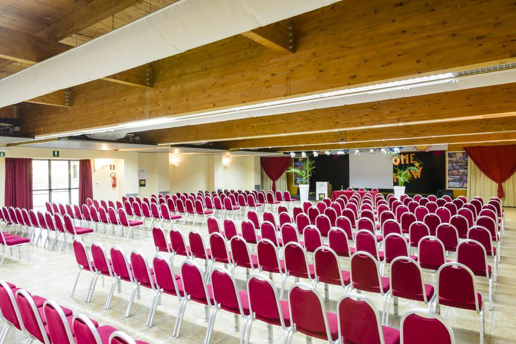 Pian Dei Mucini Resort Il Borgo Massa Marittima Exteriér fotografie