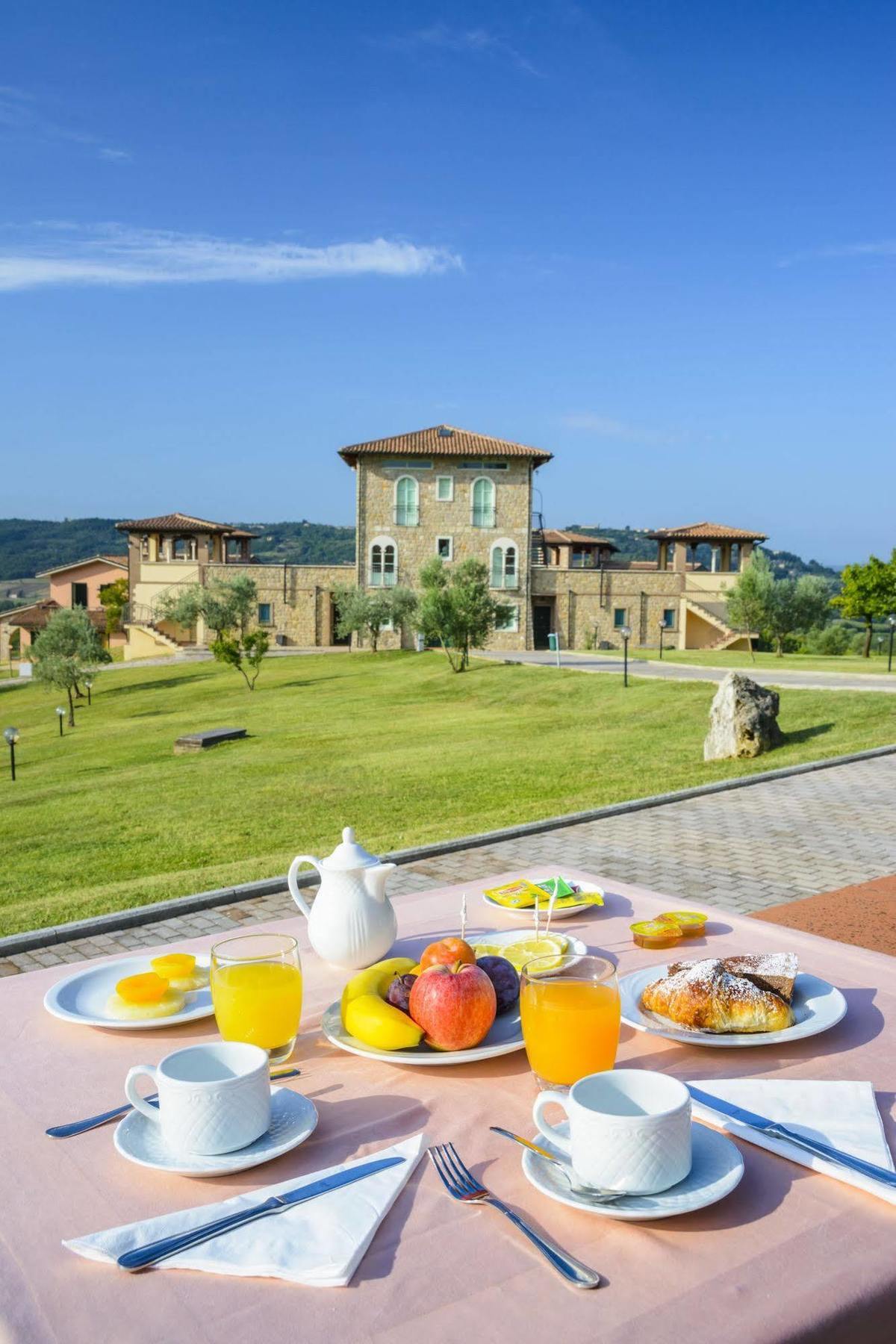 Pian Dei Mucini Resort Il Borgo Massa Marittima Exteriér fotografie