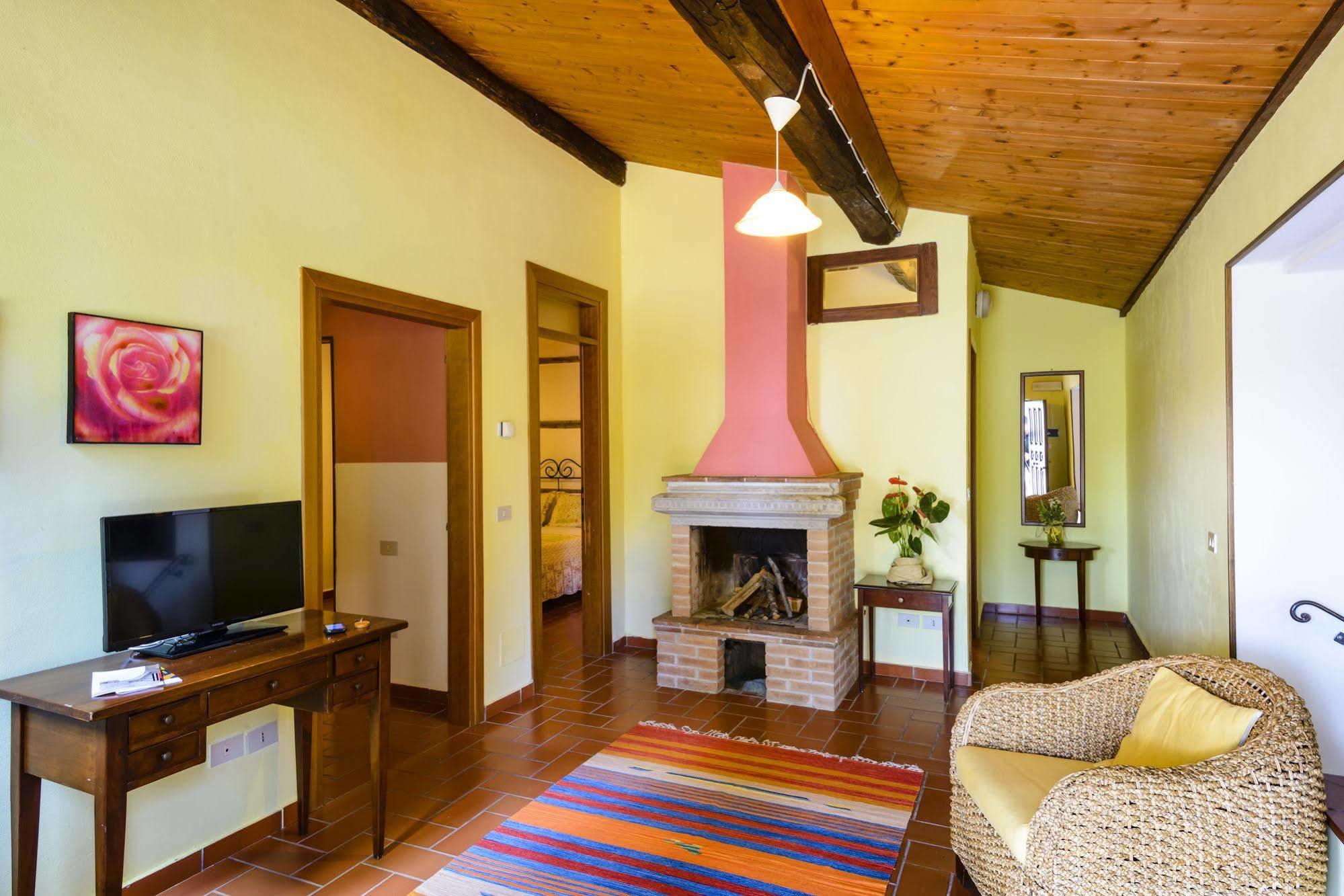 Pian Dei Mucini Resort Il Borgo Massa Marittima Exteriér fotografie